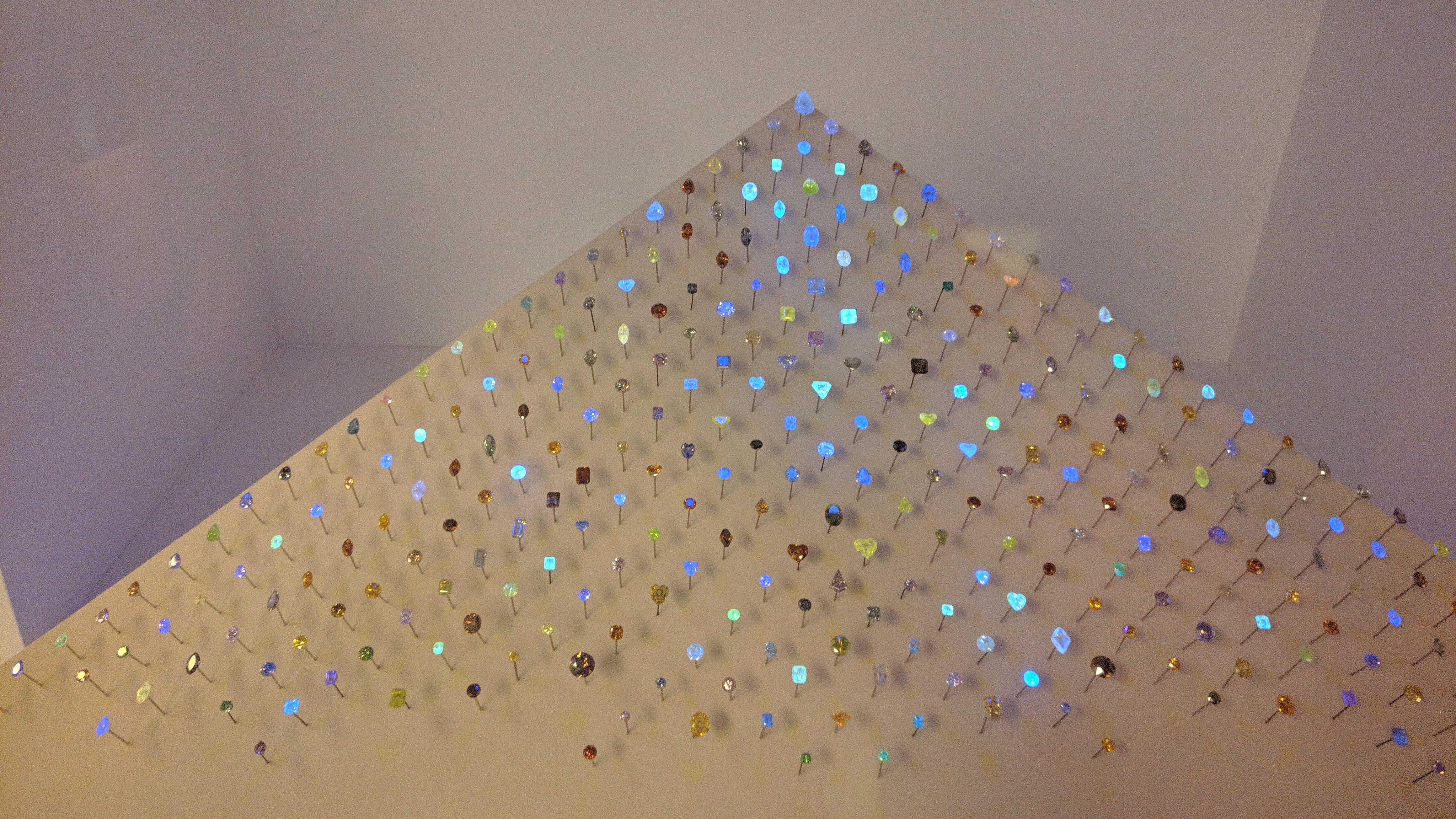 Jewel Pyramid